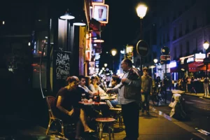 The-Best-Absinthe-Bars-In-Paris